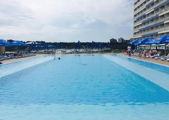 Waves & Whispers - Acces Gratuit Piscina 奥林普